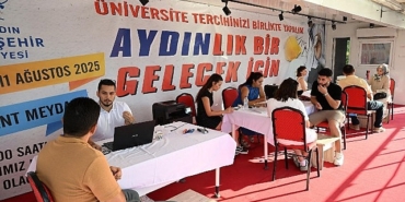 baskan-cercioglundan-genclere-yks-destegi-tercih-tiri-universite-adaylarinin-hizmetinde-5yvYUanz.jpg