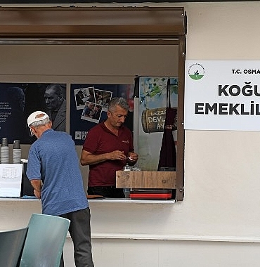 kogukcinar-emekliler-lokali-mahallelinin-ugrak-noktasi-oldu-RQycV2cS.jpg