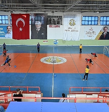 konya-buyuksehir-genc-goalball-milli-takiminin-avrupa-sampiyonasi-kampina-ev-sahipligi-yapti-CenlDchs.jpg