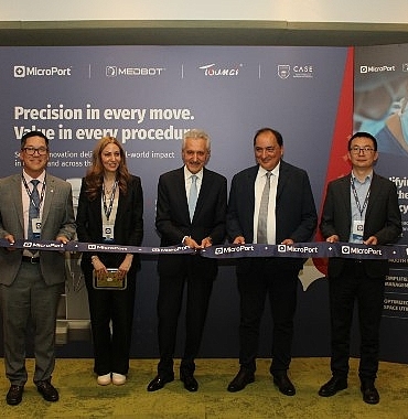 microporttan-turkiye-icin-robotik-cerrahi-egitiminde-onemli-adim-8LPMmNcS.jpg
