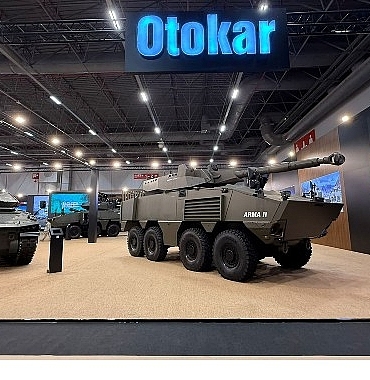 otokar-idef-2025e-10-zirhli-araciyla-katiliyor-s3gzjVKu.jpg