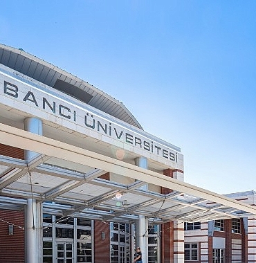 sabanci-universitesi-2025-tercih-ve-tanitim-gunleri-basladi-nGpFxNlf.jpg