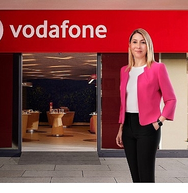 5g-destekli-yeni-vivo-telefonlar-vodafone-flexte-VRPAzyab.jpg