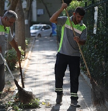bakirkoyde-temizlik-seferberligi-suruyor-xGAImCTB.jpg