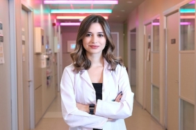 iliskilerde-dadi-rolu-kadinlari-yalnizliga-surukluyor-RCYEXtgn.jpg