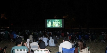 inegolde-acik-hava-sinemasi-etkinligi-duzenlendi-MH6TRnzm.jpg
