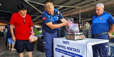 yenisehir-belediyesi-semt-pazarlarinda-denetimlerini-surduruyor-CuK6lsLP.jpg