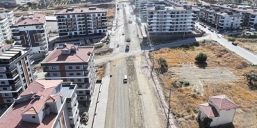 yollar-buyuksehirle-guzellesiyor-h5E1QBix.jpg