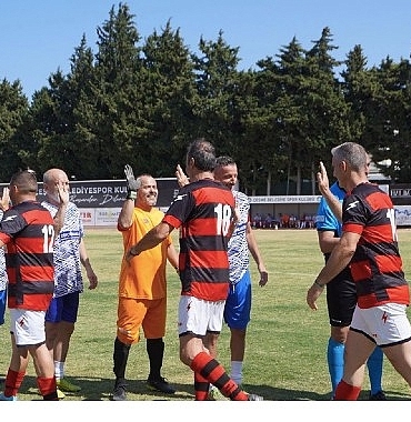 cesme-sakiz-master-futbol-turnuvasi-tamamlandi-YLxiPF96.jpg