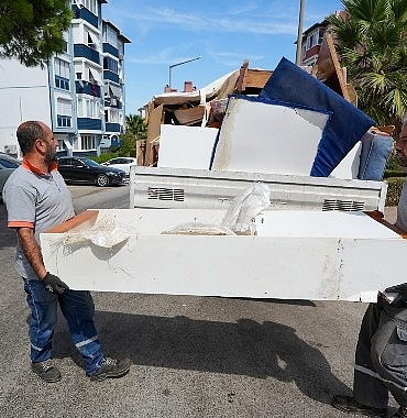 gaziemir-belediyesinden-mobilya-atiklarina-kalici-cozum-s4LdUVua.jpg