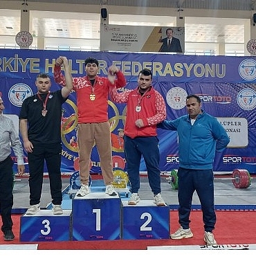 kahramankazan-belediyespor-halter-takimi-turkiye-sampiyonasinda-4-oldu-wuCu4YOv.jpg