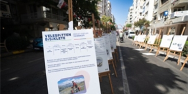 izmirde-yayalar-otomobilsiz-kent-gununun-keyfini-surdu-t8ljdNE7.jpg